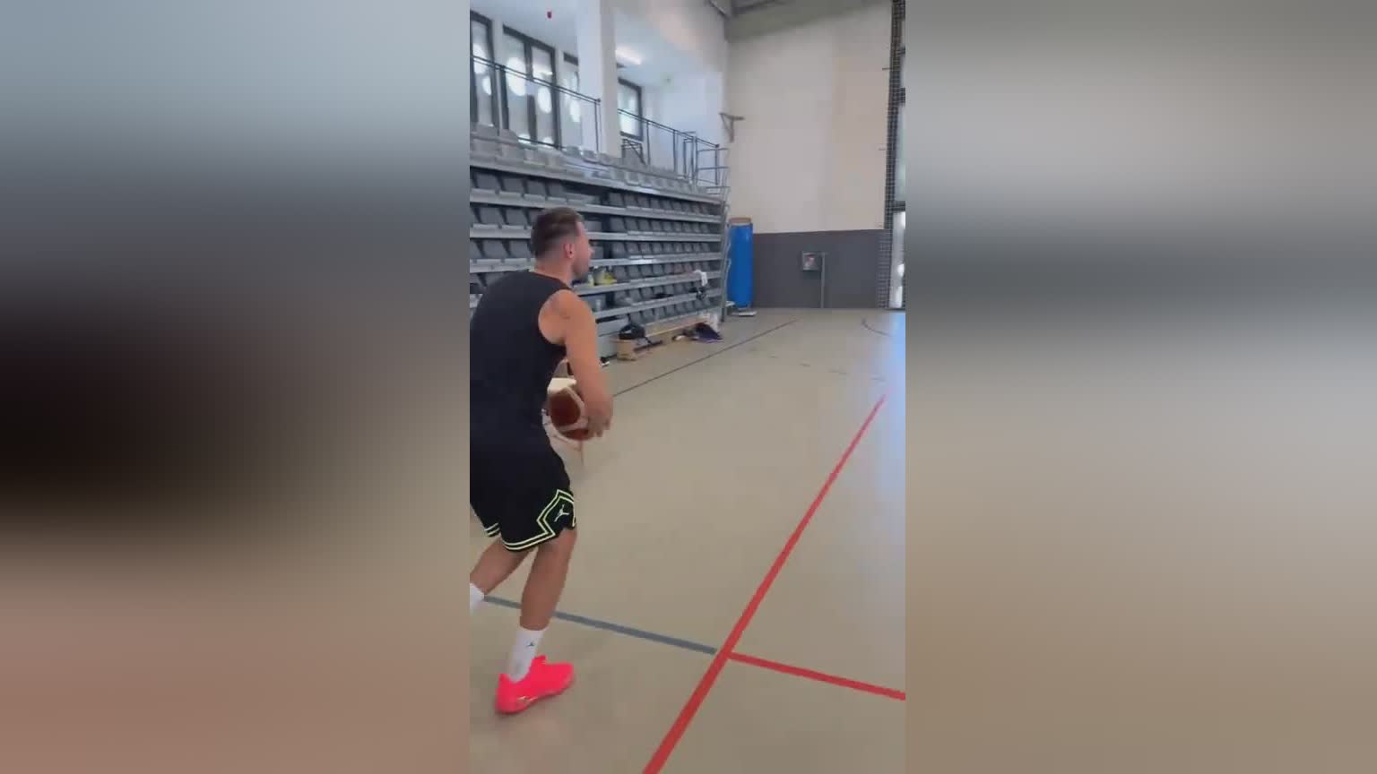 开云-西班牙队不断突破！，东契奇连续五场比赛得分超过大比分获胜引发球迷热议(东契奇最近比赛数据)