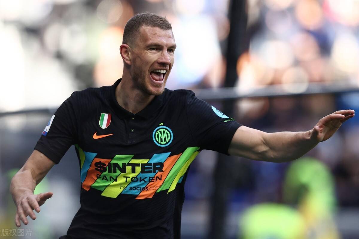 今夜马赛备战意甲，止住颓势细节曝光，气氛紧张，更衣室氛围转暖的简单介绍